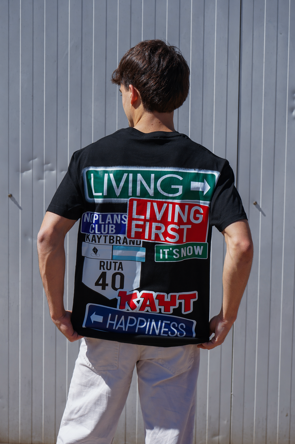 Camiseta Living First