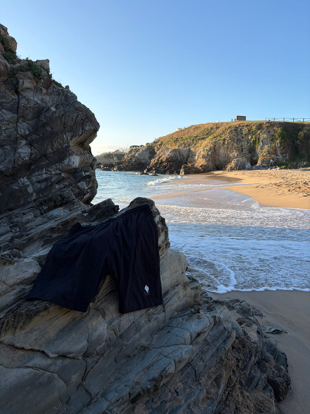 Pantalón corto negro